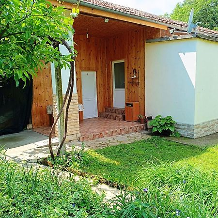 קרושונה Divna Guest House מראה חיצוני תמונה