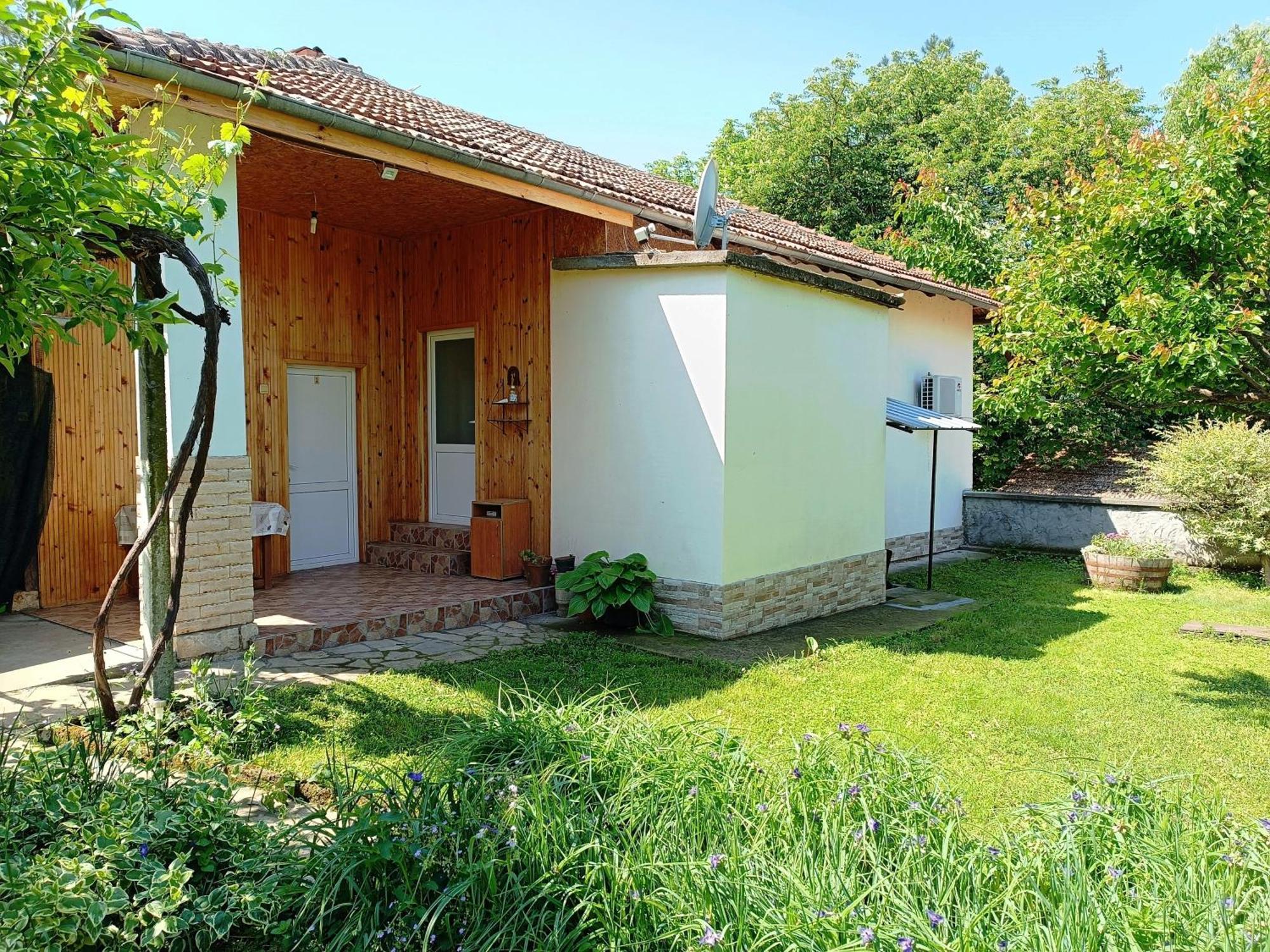 קרושונה Divna Guest House מראה חיצוני תמונה